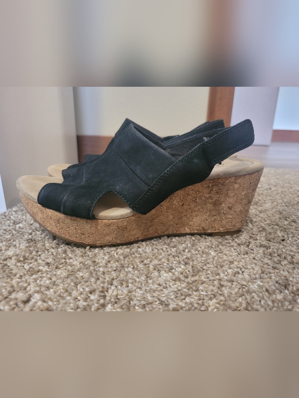 Clarks Annadel Ivory Wedge Sandal, Black Nubuck, Sz 8.5M